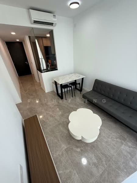 Irwell Hill Residences, 6 Irwell Hill, 2 Bedrooms, 603 sqft, Condominium For Sale, by Ruth Zheng, 500210668 - Living Room - PropertyGuru.com.sg