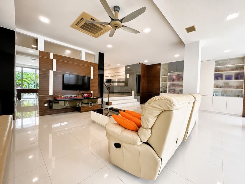 โ
๐๐ฎ๐ป๐ฑ๐ฒ๐ฑ ๐๐
๐ฐ๐ฒ๐น๐น๐ฒ๐ป๐ฐ๐ฒ โ
Semi-Detached | Serangoon Garden | Tai Yuan Garden, Lorong Chuan / Serangoon Garden / Tai Yuan Heights, Hougang / Punggol / Sengkang, 6 Bedrooms, 7,500 sqft, Semi-Detached House For Sale, by Andy Cheng, 500210673 - Living Room - PropertyGuru.com.sg