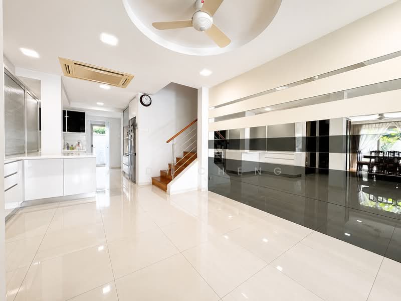 โ
๐๐ฎ๐ป๐ฑ๐ฒ๐ฑ ๐๐
๐ฐ๐ฒ๐น๐น๐ฒ๐ป๐ฐ๐ฒ โ
Semi-Detached | Serangoon Garden | Tai Yuan Garden, Lorong Chuan / Serangoon Garden / Tai Yuan Heights, Hougang / Punggol / Sengkang, 6 Bedrooms, 7,500 sqft, Semi-Detached House For Sale, by Andy Cheng, 500210673 - Interior - PropertyGuru.com.sg