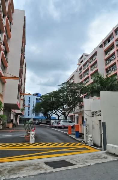Ground floor Mattar MRT 6m ceiling Aljunied ind complex, Aljunied Road, 2,358 sqft, Warehouse For Rent, by Benson Chan, 500210678 - Exterior - CommercialGuru.com.sg