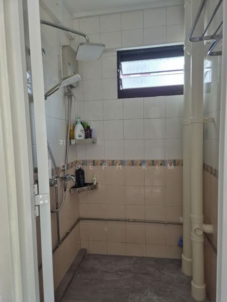 121 Yuan Ching Road, 121 Yuan Ching Road, Room Rental, 150 sqft, HDB Flat For Rent, by Joseph Kim, 500210679 - Separate bath - PropertyGuru.com.sg