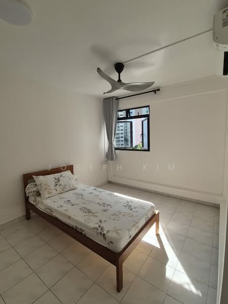 121 Yuan Ching Road, 121 Yuan Ching Road, Room Rental, 150 sqft, HDB Flat For Rent, by Joseph Kim, 500210679 - Bedroom (original photo) - PropertyGuru.com.sg