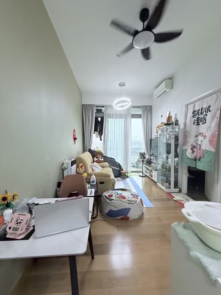 Kingsford Hillview Peak, 103 Hillview Rise, 1 Bedroom, 517 sqft, Condominium For Rent, by Anthea Yeo 杨丽娇, 500210686 - Living Room - PropertyGuru.com.sg