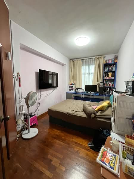 Eastvale, 31 Pasir Ris Drive 3, 3 Bedrooms, 1,292 sqft, Condominium For Sale, by Anthony Sentosa, 500210687 - Bedroom - PropertyGuru.com.sg