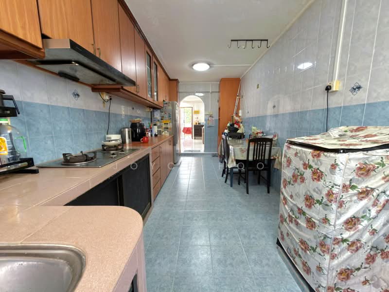217 Yishun Street 21, 217 Yishun Street 21, 3 Bedrooms, 1,001 sqft, HDB Flat For Sale, by Joyce Hoo, 500210696 - Kitchen - PropertyGuru.com.sg