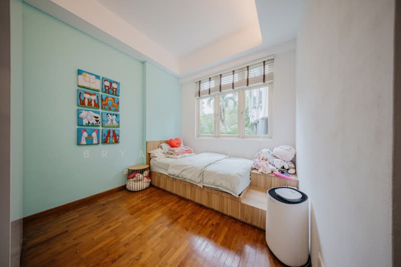 Ewe Boon Regent, 31 Ewe Boon Road, 3 Bedrooms, 1,141 sqft, Condominium For Sale, by Bryan Luke Ng, 500210698 - Common Bedroom - PropertyGuru.com.sg
