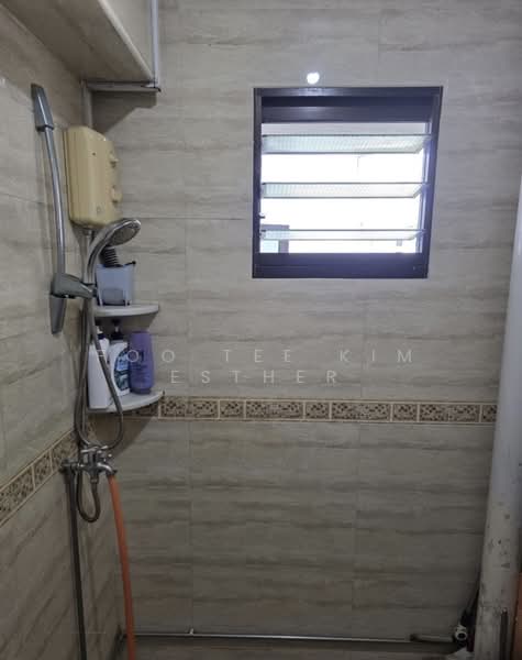 203A Compassvale Road, 203A Compassvale Road, Room Rental, 150 sqft, HDB Flat For Rent, by Foo Tee Kim Esther, 500210700 - Bathroom - PropertyGuru.com.sg