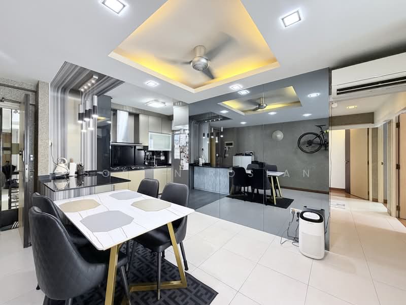 288A Punggol Place, 288A Punggol Place, 3 Bedrooms, 1,066 sqft, HDB Flat For Sale, by Sofian Roslan, 500210706 - Kitchen - PropertyGuru.com.sg