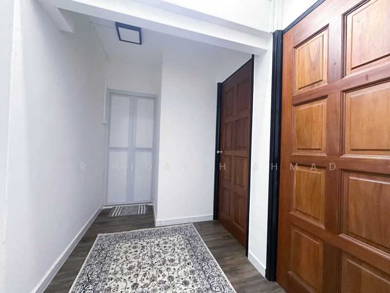 558 Hougang Street 51, 558 Hougang Street 51, 4 Bedrooms, 1,593 sqft, HDB Flat For Sale, by Nur Hidayah Ahmad, 500210707 - 2nd floor common area - PropertyGuru.com.sg