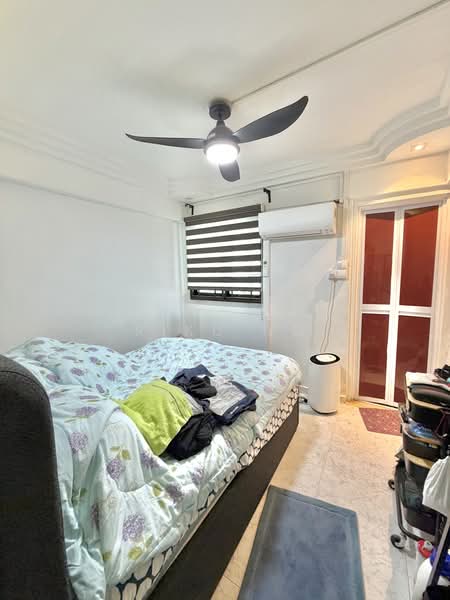 412 Ang Mo Kio Avenue 10, 412 Ang Mo Kio Avenue 10, 3 Bedrooms, 990 sqft, HDB Flat For Sale, by Riku Ng, 500210710 - Bedroom - PropertyGuru.com.sg