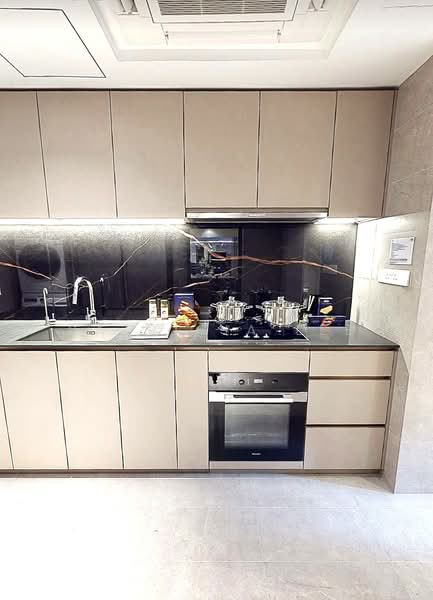 Grand Dunman, 18 Dunman Road, 5 Bedrooms, 2,390 sqft, Condominium For Sale, by Patricia Lee, 500210726 - Kitchen - PropertyGuru.com.sg