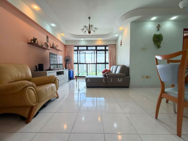 311B Anchorvale Lane, 311B Anchorvale Lane, 3 Bedrooms, 969 sqft, HDB Flat For Sale, by Yuna Lim, 500210727 - Living Room - PropertyGuru.com.sg