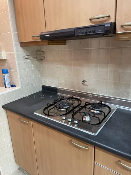 Simei Green Condominium, 1 Simei Street 4, 3 Bedrooms, 969 sqft, Condominium For Rent, by Richard Ho, 500210729 - Kitchen - PropertyGuru.com.sg