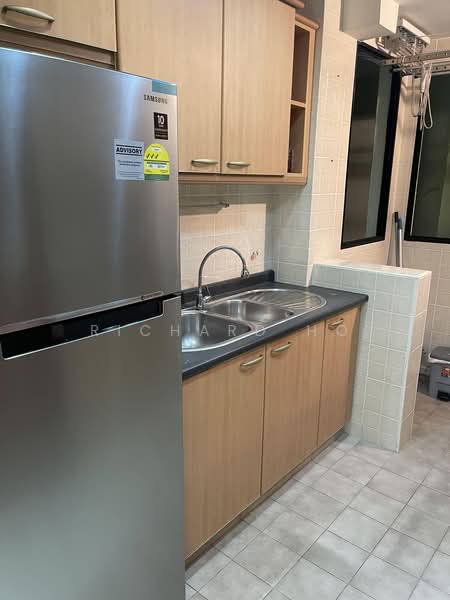 Simei Green Condominium, 1 Simei Street 4, 3 Bedrooms, 969 sqft, Condominium For Rent, by Richard Ho, 500210729 - Kitchen - PropertyGuru.com.sg