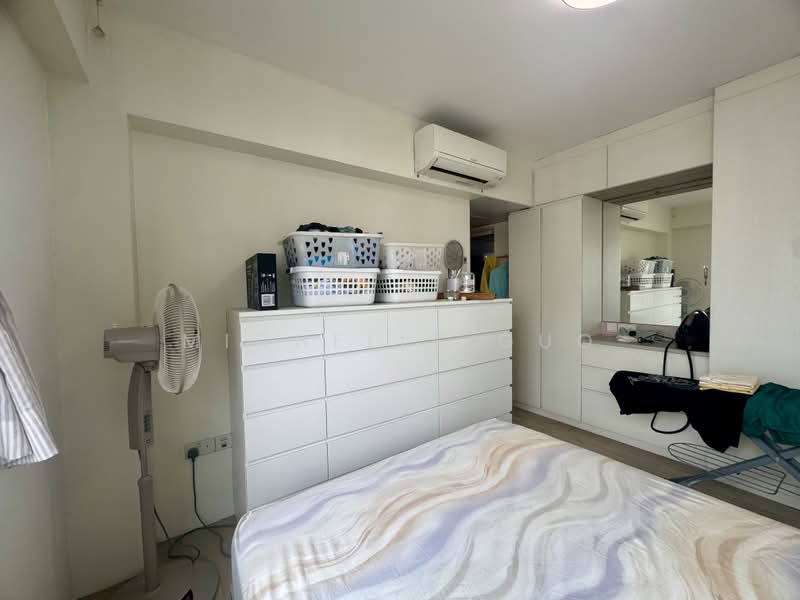 451B Sengkang West Way, 451B Sengkang West Way, 3 Bedrooms, 990 sqft, HDB Flat For Sale, by Michelle Guo, 500210732 - Bedroom - PropertyGuru.com.sg