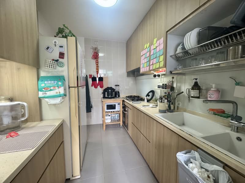 451B Sengkang West Way, 451B Sengkang West Way, 3 Bedrooms, 990 sqft, HDB Flat For Sale, by Michelle Guo, 500210732 - PropertyGuru.com.sg