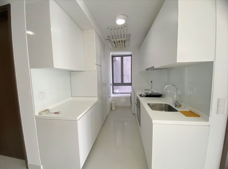 Ascentia Sky, 1 Alexandra View, 2 Bedrooms, 1,012 sqft, Apartment For Rent, by Evelyn Elisha Tan 陈秀芬, 500210739 - Functional Tuck-in Kitchen - PropertyGuru.com.sg