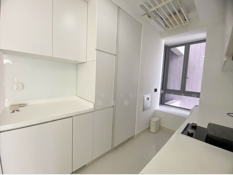 Ascentia Sky, 1 Alexandra View, 2 Bedrooms, 1,012 sqft, Apartment For Rent, by Evelyn Elisha Tan 陈秀芬, 500210739 - Functional Tuck-in Kitchen - PropertyGuru.com.sg