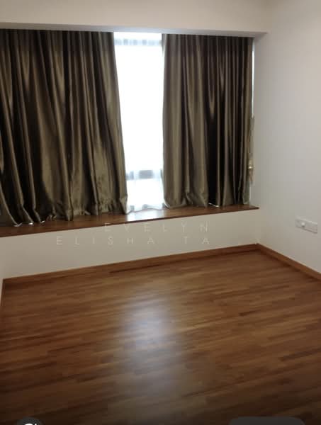 Ascentia Sky, 1 Alexandra View, 2 Bedrooms, 1,012 sqft, Apartment For Rent, by Evelyn Elisha Tan 陈秀芬, 500210739 - Spacious Master Bedroom - PropertyGuru.com.sg