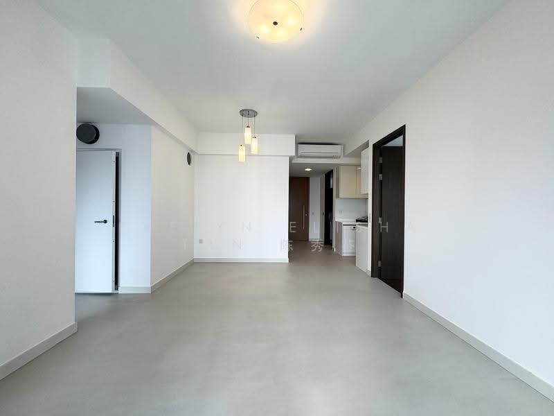 Spacious Living & Dining Halls