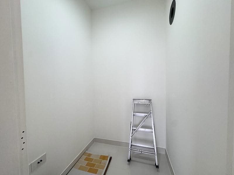 Spacious Home Shelter / Storage Room