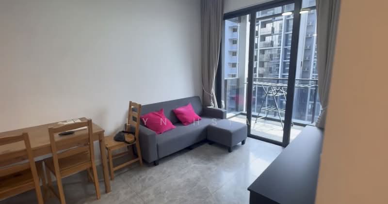 The M, 30 Middle Road, Room Rental, 130 sqft, Condominium For Rent, by Lyn Hsia, 500210744 - Living Room - PropertyGuru.com.sg