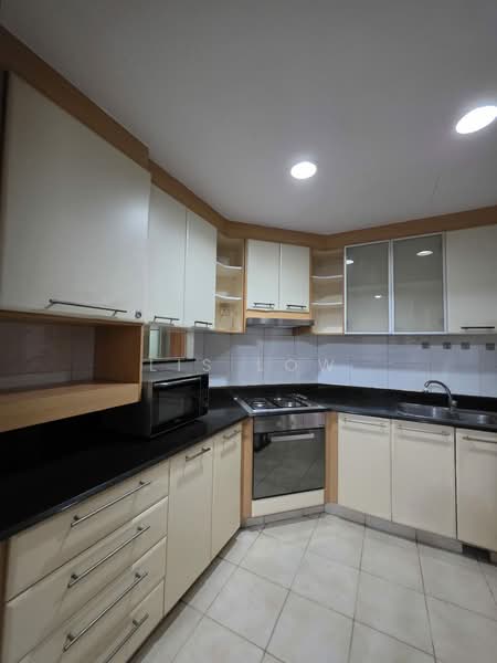Lilydale, 550 Yishun Ave 6, 3 Bedrooms, 1,227 sqft, Condominium For Rent, by Lis Low, 500210758 - Kitchen - PropertyGuru.com.sg