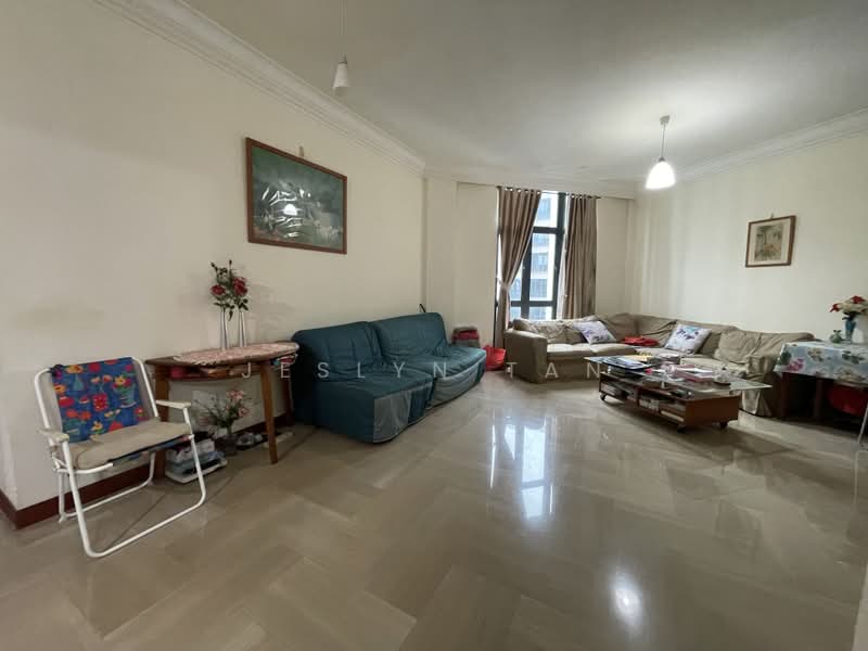 East Meadows, 30 Tanah Merah Kechil Road, 3 Bedrooms, 1,356 sqft, Condominium For Sale, by Jeslyn Tan, 500210766 - Living Room - PropertyGuru.com.sg