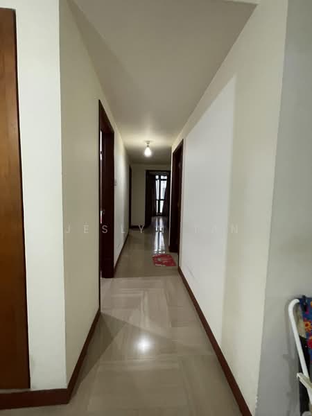 East Meadows, 30 Tanah Merah Kechil Road, 3 Bedrooms, 1,356 sqft, Condominium For Sale, by Jeslyn Tan, 500210766 - Corridor - PropertyGuru.com.sg