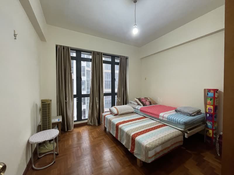 East Meadows, 30 Tanah Merah Kechil Road, 3 Bedrooms, 1,356 sqft, Condominium For Sale, by Jeslyn Tan, 500210766 - Bedroom - PropertyGuru.com.sg