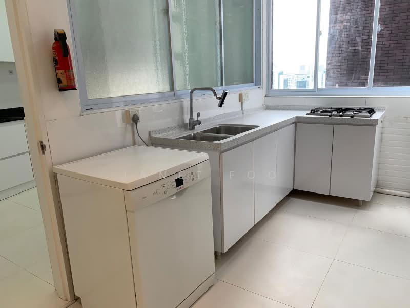 Orchard Bel Air, 245 Orchard Boulevard, 3 Bedrooms, 3,200 sqft, Condominium For Rent, by Janet Foo, 500210773 - Kitchen - PropertyGuru.com.sg