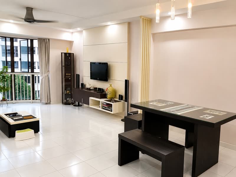 640 Choa Chu Kang Street 64, 640 Choa Chu Kang Street 64, 2 Bedrooms, 1,076 sqft, HDB Flat For Sale, by Ailsa Ang, 500210776 - Living Room - PropertyGuru.com.sg
