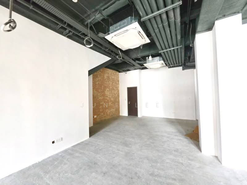 **RARE!** Prominent Ground Floor @ CBD Fringe, Boon Keng MRT Serangoon Road, Farrer Park / Serangoon Rd, 1,185 sqft, Shop / Shophouse For Rent, by June Lee, 500210787 - Interior - CommercialGuru.com.sg