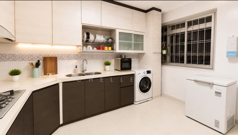 417 Choa Chu Kang Avenue 4, 417 Choa Chu Kang Avenue 4, 3 Bedrooms, 1,130 sqft, HDB Flat For Sale, by Michelle Tan, 500210791 - Kitchen - PropertyGuru.com.sg
