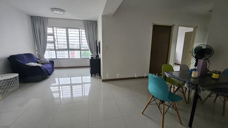 228A Ang Mo Kio Street 23, 228A Ang Mo Kio Street 23, 3 Bedrooms, 1,216 sqft, HDB Flat For Sale, by Audrey Lim, 500210793 - Living Room - PropertyGuru.com.sg