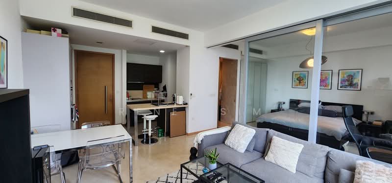 Martin Place Residences, 6 Martin Place, 1 Bedroom, 592 sqft, Condominium For Rent, by Renee Sim, 500210798 - Living Room - PropertyGuru.com.sg