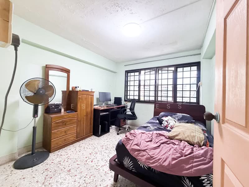 27 Telok Blangah Way, 27 Telok Blangah Way, 3 Bedrooms, 883 sqft, HDB Flat For Sale, by Kesinee Kess, 500210806 - Bedroom - PropertyGuru.com.sg