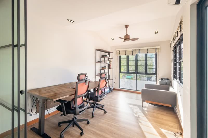 D19 Landed for sale! Within 1km Maris Stella, short walk to Bartley MRT!, How Sun Drive, Lorong How Sun, Bartley Road, 5 Bedrooms, 3,200 sqft, Terraced House For Sale, by Bernard Ng 黄俊凯, 500210807 - Study - PropertyGuru.com.sg