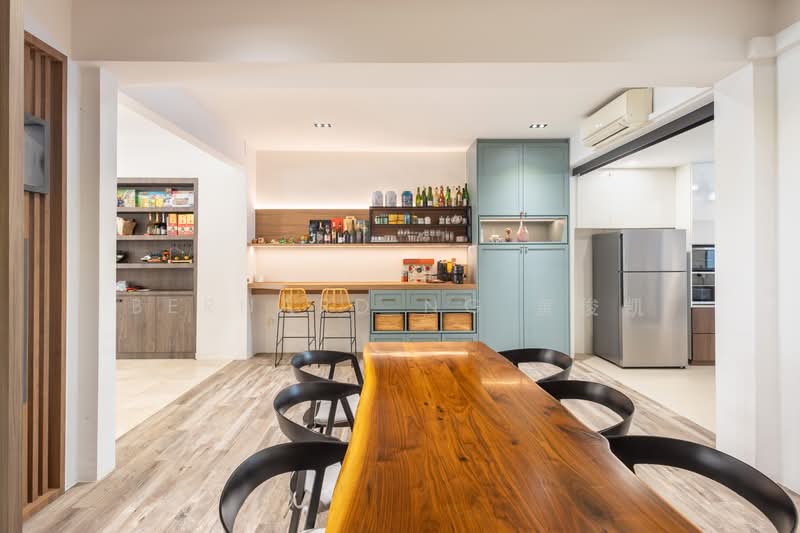 D19 Landed for sale! Within 1km Maris Stella, short walk to Bartley MRT!, How Sun Drive, Lorong How Sun, Bartley Road, 5 Bedrooms, 3,200 sqft, Terraced House For Sale, by Bernard Ng 黄俊凯, 500210807 - Kitchen - PropertyGuru.com.sg