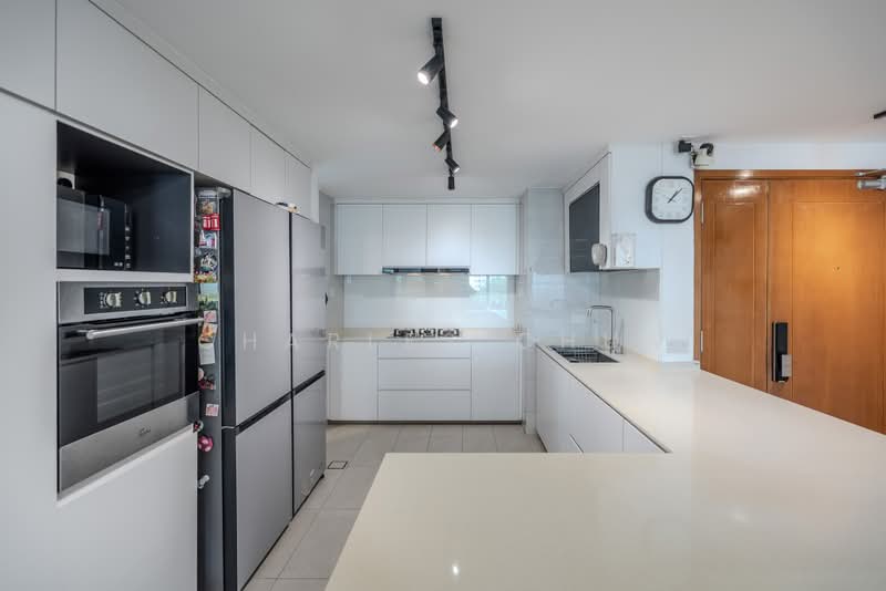 Chantilly Rise, 82 Hillview Avenue, 4 Bedrooms, 1,733 sqft, Condominium For Sale, by Charles Chua, 500210808 - Kitchen - PropertyGuru.com.sg
