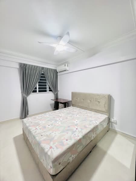 144 Tampines Street 12, 144 Tampines Street 12, Room Rental, 180 sqft, HDB Flat For Rent, by Bernice Ho, 500210822 - Bedroom - PropertyGuru.com.sg