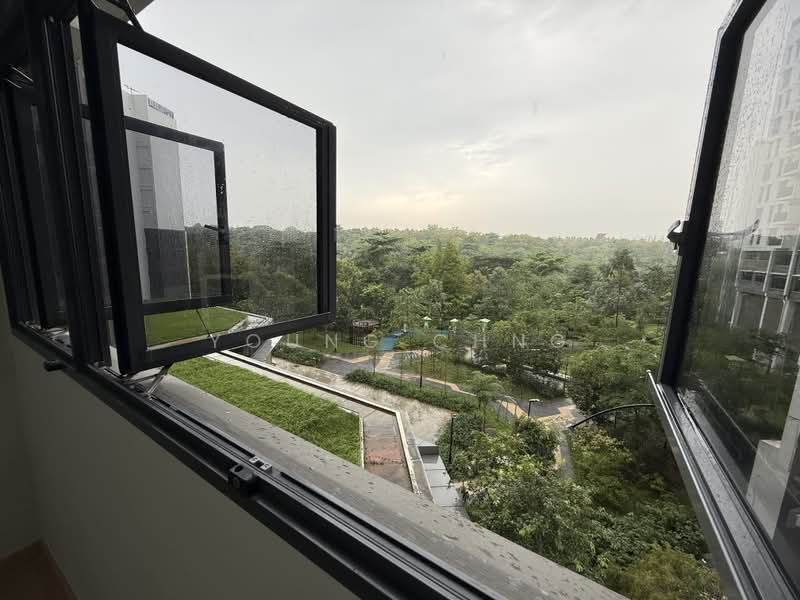 171B Sengkang East Drive, 171B Sengkang East Drive, Room Rental, 108 sqft, HDB Flat For Rent, by Young Chng, 500210836 - Balcony - PropertyGuru.com.sg