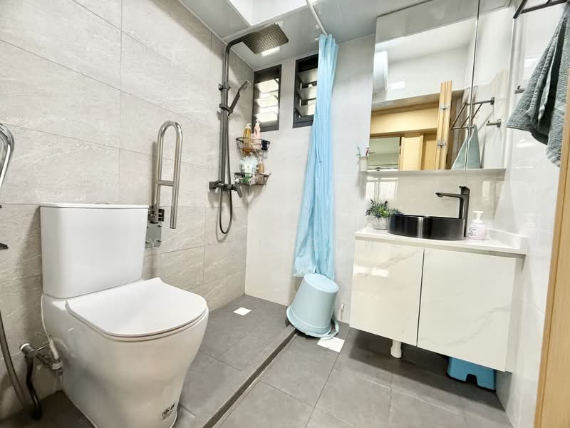 171B Sengkang East Drive, 171B Sengkang East Drive, Room Rental, 108 sqft, HDB Flat For Rent, by Young Chng, 500210836 - Bathroom - PropertyGuru.com.sg