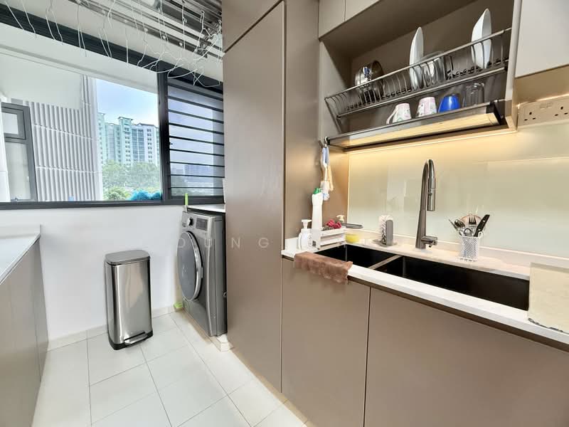 171B Sengkang East Drive, 171B Sengkang East Drive, Room Rental, 108 sqft, HDB Flat For Rent, by Young Chng, 500210836 - Kitchen - PropertyGuru.com.sg