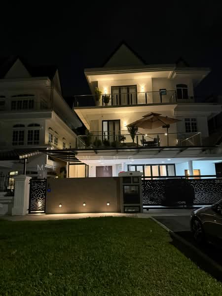 Semi-D at Pasir Panjang Road. Near Haw Par Villa MRT station, Pasir Panjang Road, 6 Bedrooms, 2,766 sqft, Semi-Detached House For Sale, by Wang Meifang (Fae), 500210840 - Exterior - PropertyGuru.com.sg