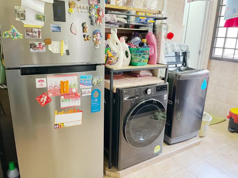 729 Clementi West Street 2, 729 Clementi West Street 2, Room Rental, 150 sqft, HDB Flat For Rent, by Lim Kai Vearn, 500210843 - Interior - PropertyGuru.com.sg