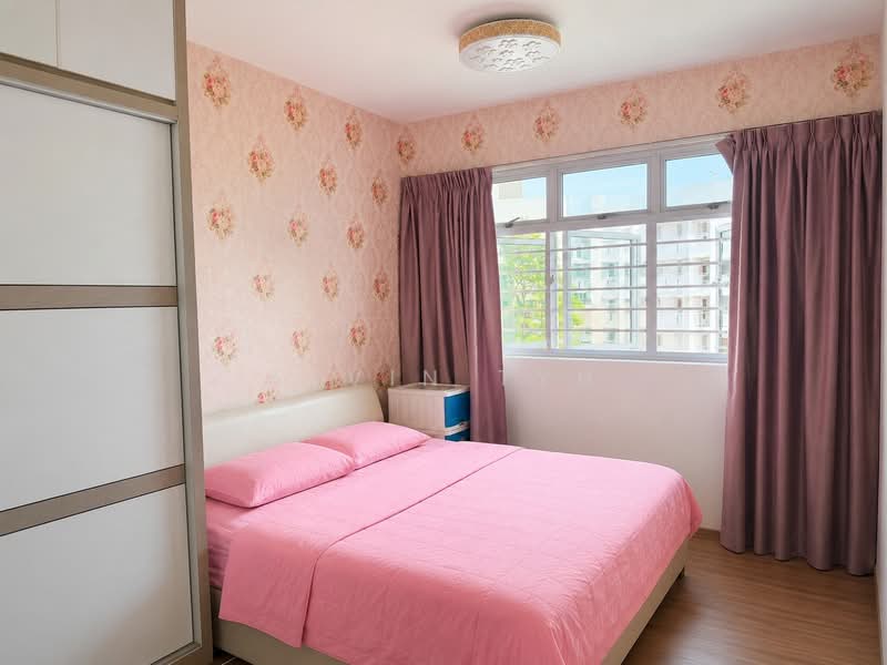 451B Bukit Batok West Avenue 6, 451B Bukit Batok West Avenue 6, 3 Bedrooms, 1,237 sqft, HDB Flat For Sale, by Alvin Tyh, 500210848 - Bedroom - PropertyGuru.com.sg