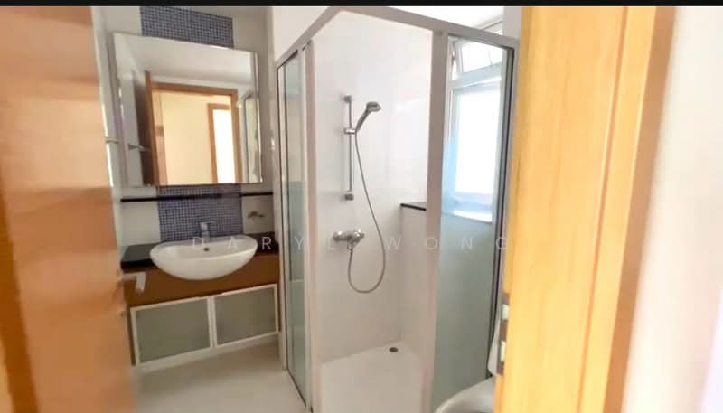 Savannah Condopark, 31 Simei Rise, Room Rental, 120 sqft, Condominium For Rent, by Daryl Wong, 500210850 - Bathroom - PropertyGuru.com.sg