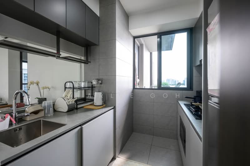 Parc Clematis, 8F Jalan Lempeng, 3 Bedrooms, 861 sqft, Condominium For Sale, by Charlie Goh, 500210865 - Kitchen - PropertyGuru.com.sg