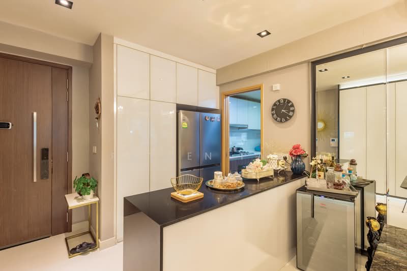 Parc Olympia, 64 Flora Drive, 4 Bedrooms, 1,733 sqft, Condominium For Sale, by Rayden Tan, 500210866 - Kitchen - PropertyGuru.com.sg